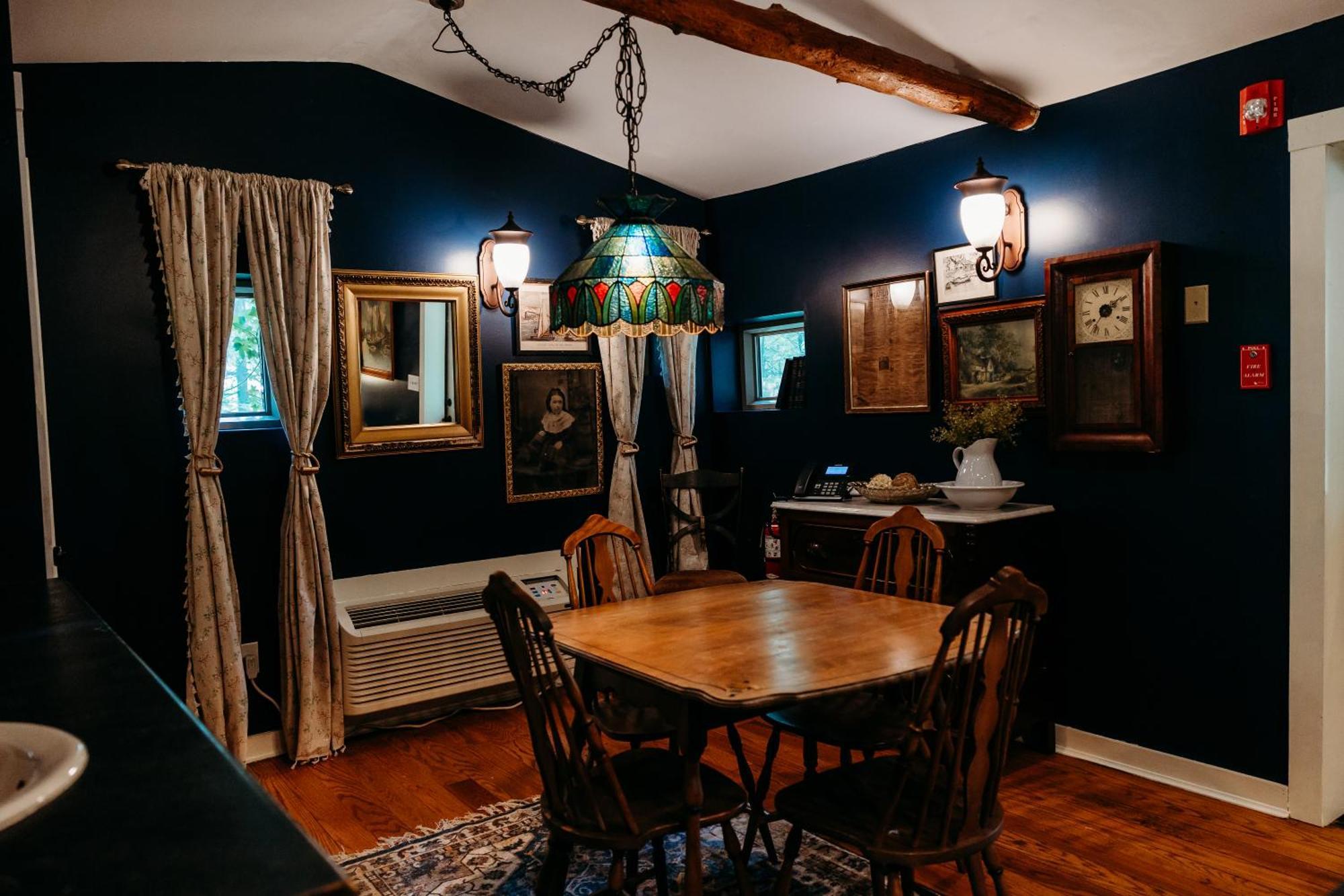 Landoll'S Mohican Castle Loudonville Екстер'єр фото